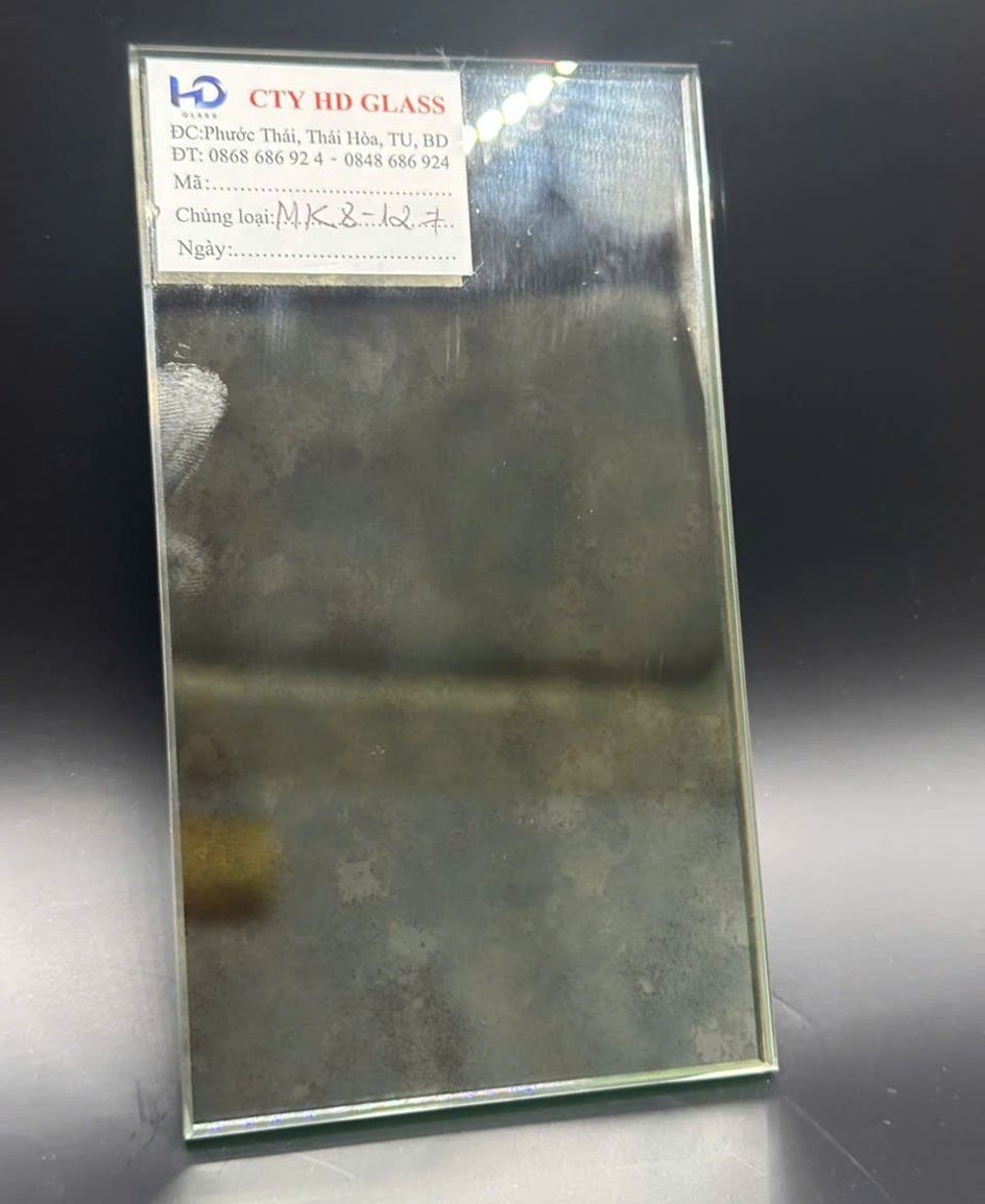 kính thủy giả cổ MK8-127